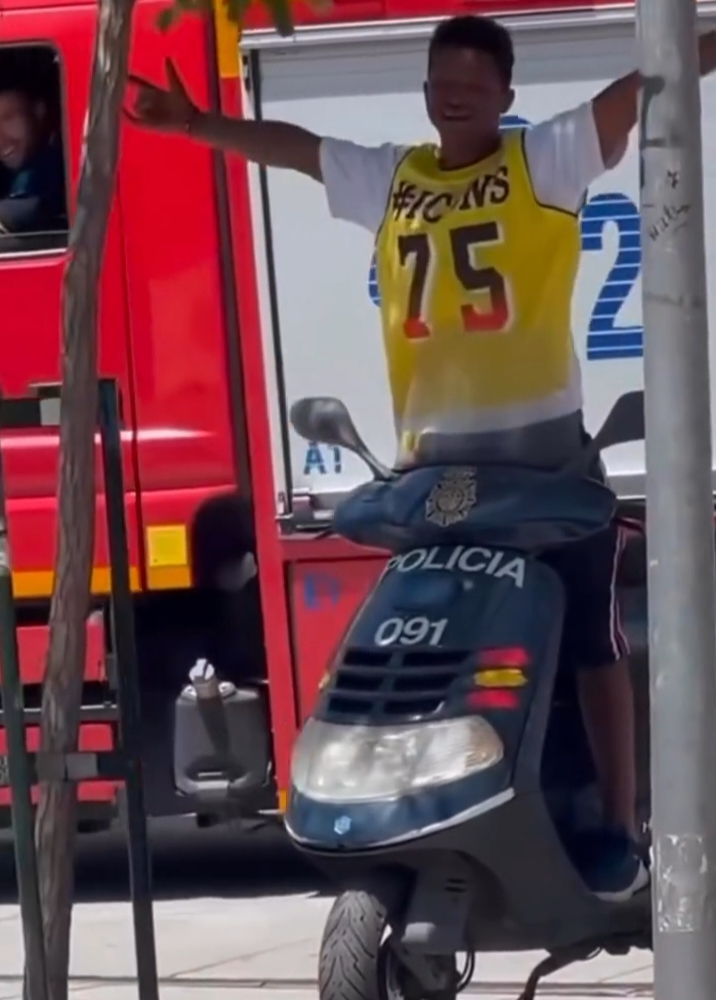 Moto policial ocupada en España